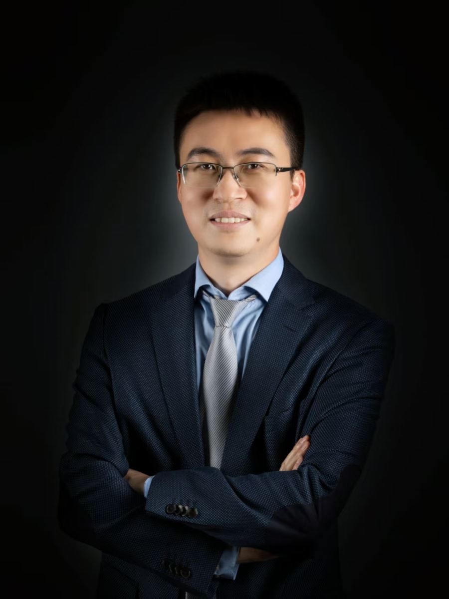 周鹏